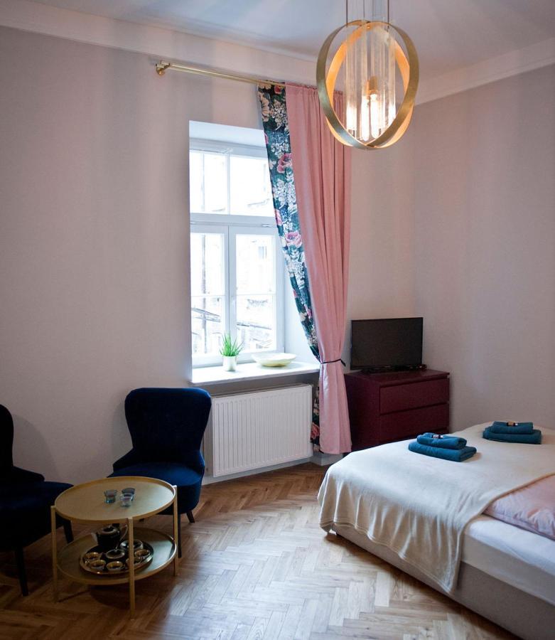Apartament Piano Praga Warsaw Luaran gambar